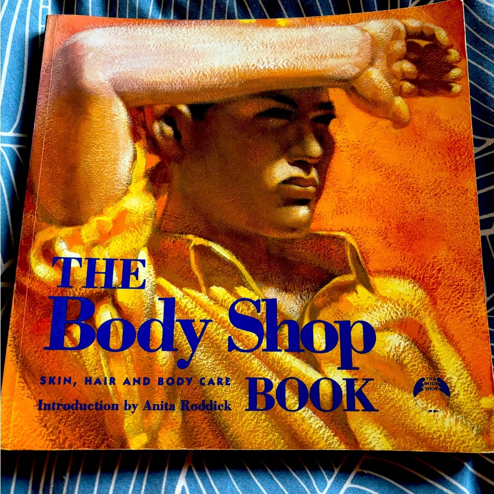 Excellent condition coffee table book body shop giftable